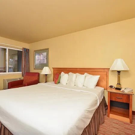 Szálloda Innside By Melia Orly 4*