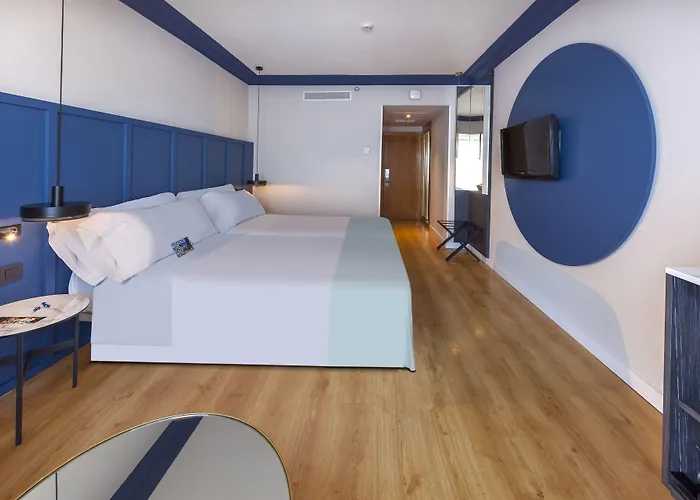 Innside By Meliá Orly Hotel 4*