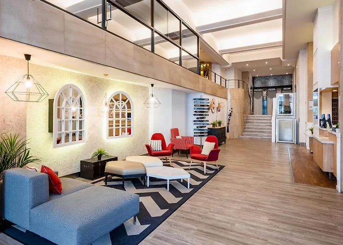 Innside By Meliá Orly 4*