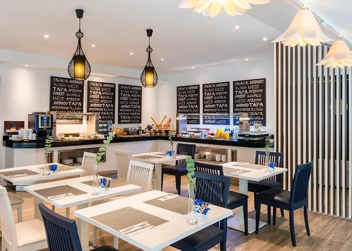 Innside By Meliá Orly 4* San Sebastián