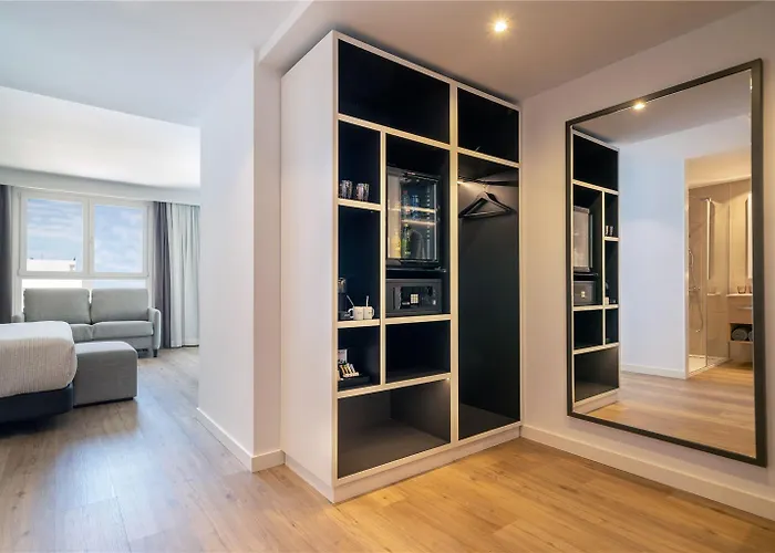 Innside By Meliá Orly 4*