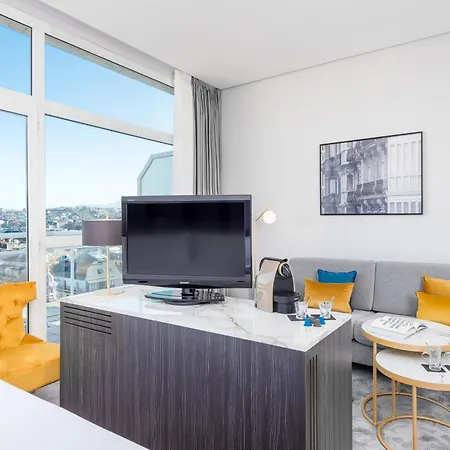 Orly, Affiliated By Melia Szálloda 4*