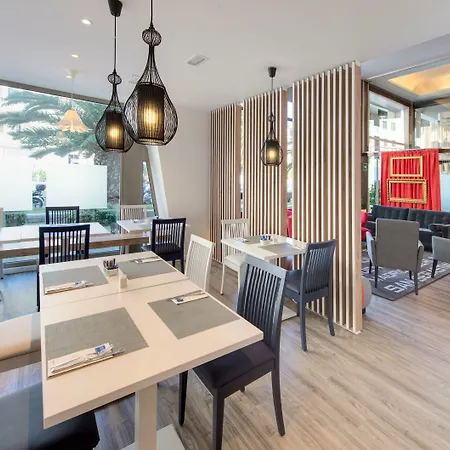 Hotel Innside By Melia Orly 4*