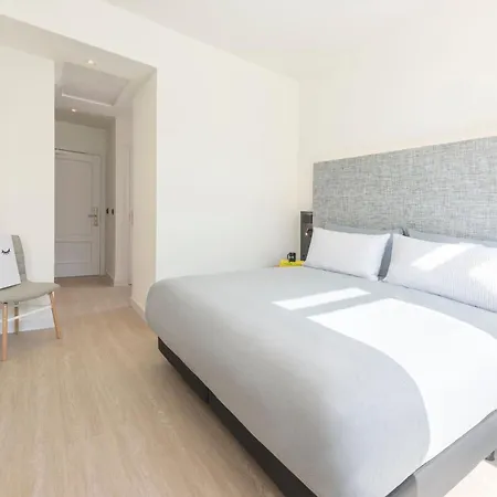 Innside By Melia Orly Hotel 4*