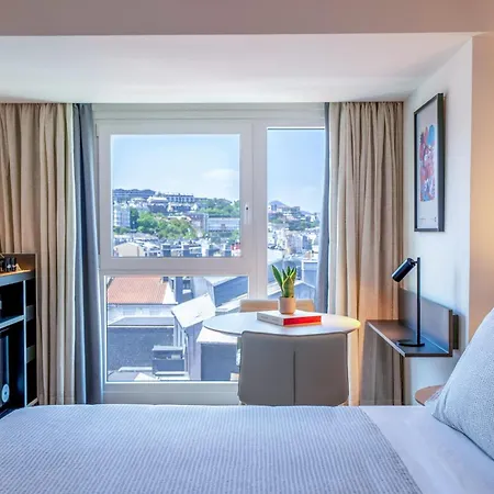 Innside By Melia Orly 4*