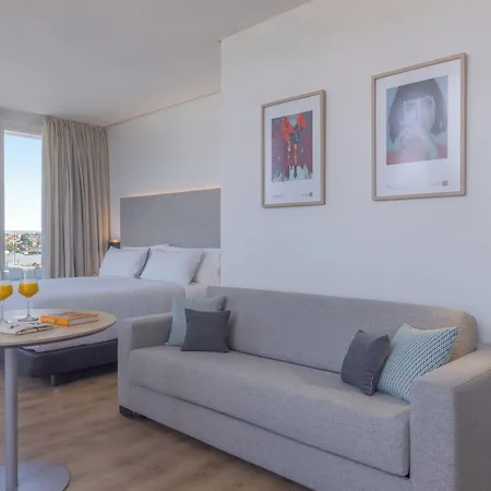 Innside By Melia Orly 4* San Sebastián