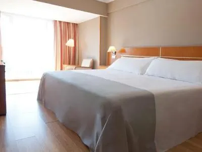 Otel Innside Orly 4*