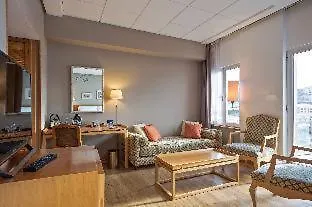 Innside By Melia Orly