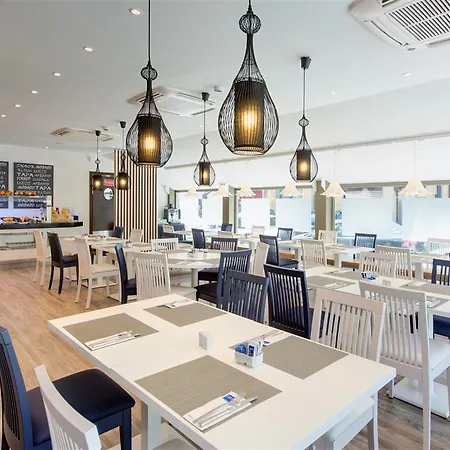 Orly, Affiliated By Melia Hotell San Sebastián