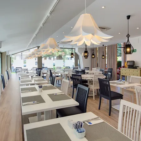 Orly, Affiliated By Melia 4* 산세바스티안