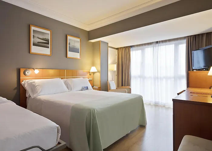 Innside Orly 4* Σαν Σεμπαστιάν